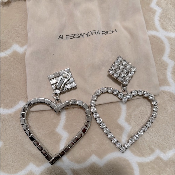 Alessandra Rich Heart Earrings Clip-Ons - Picture 4 of 4